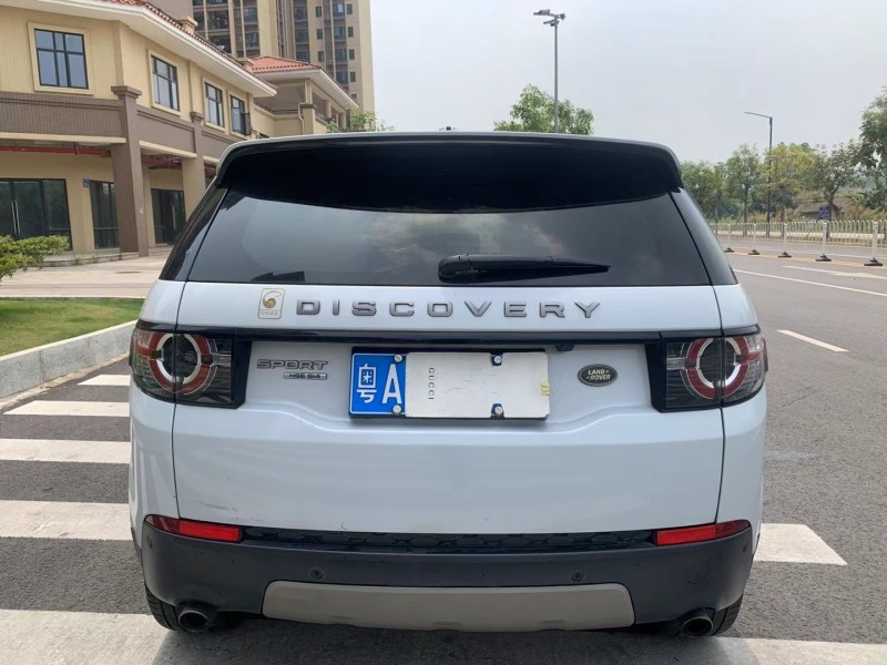 广州16年路虎发现神行1