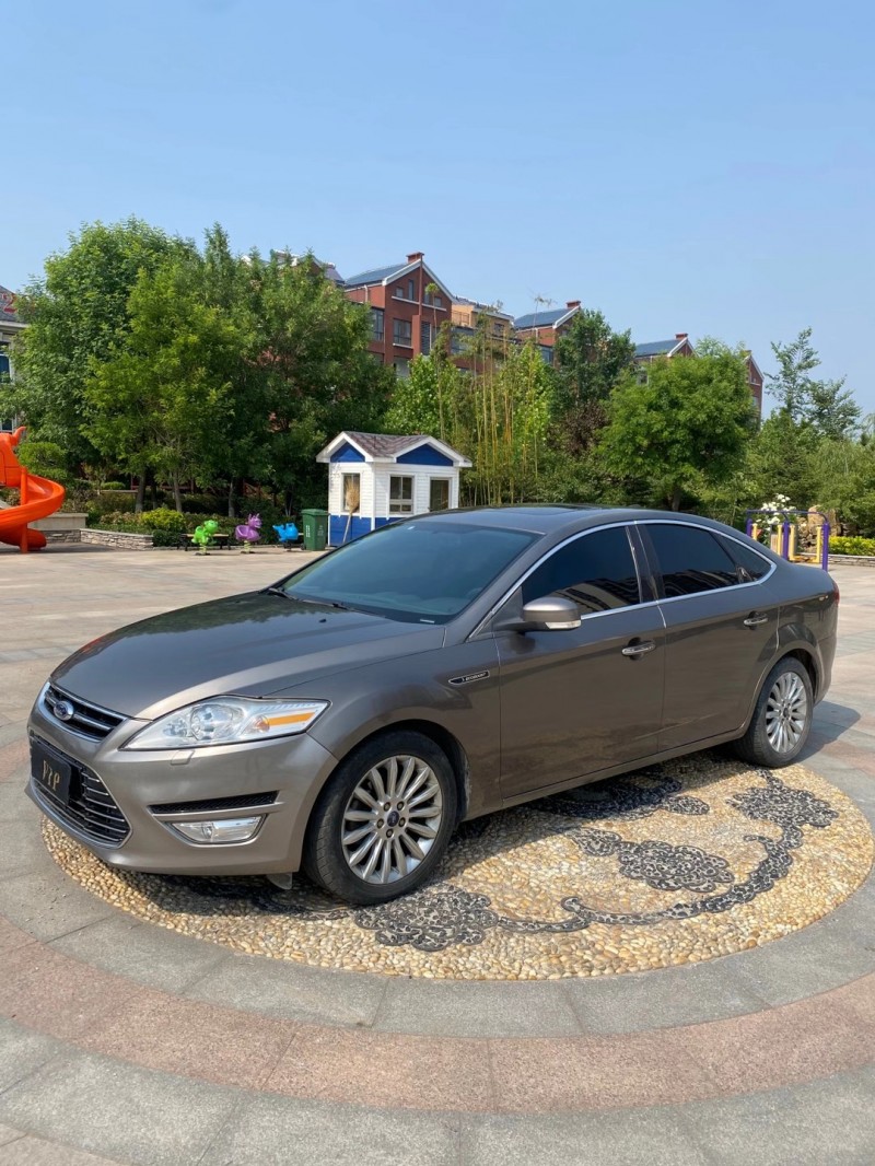 青岛13年福特蒙迪欧-致胜2