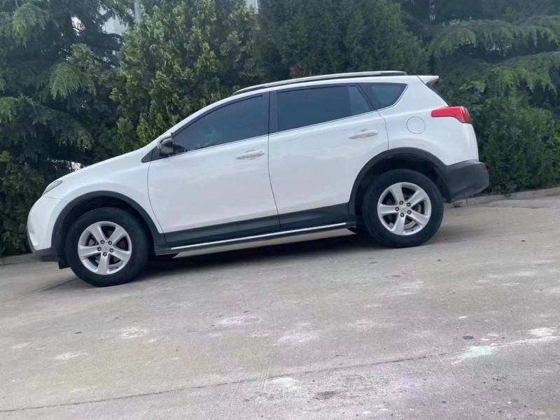 濟南14年豐田RAV4榮放3