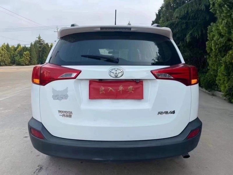 濟南14年豐田RAV4榮放9