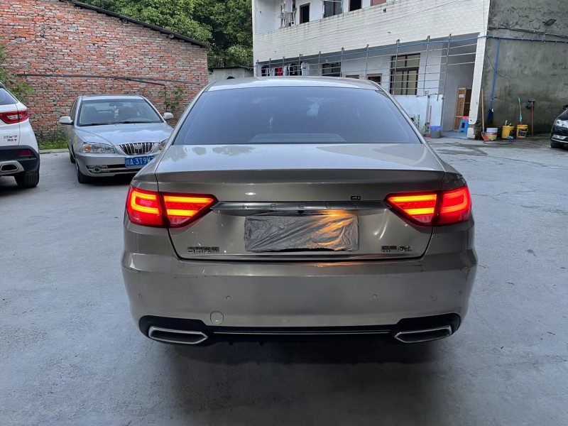 成都19年吉利帝豪GL1