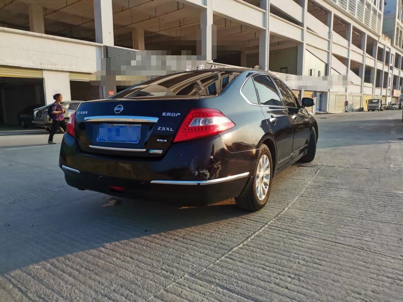 貴陽10年日產天籟1