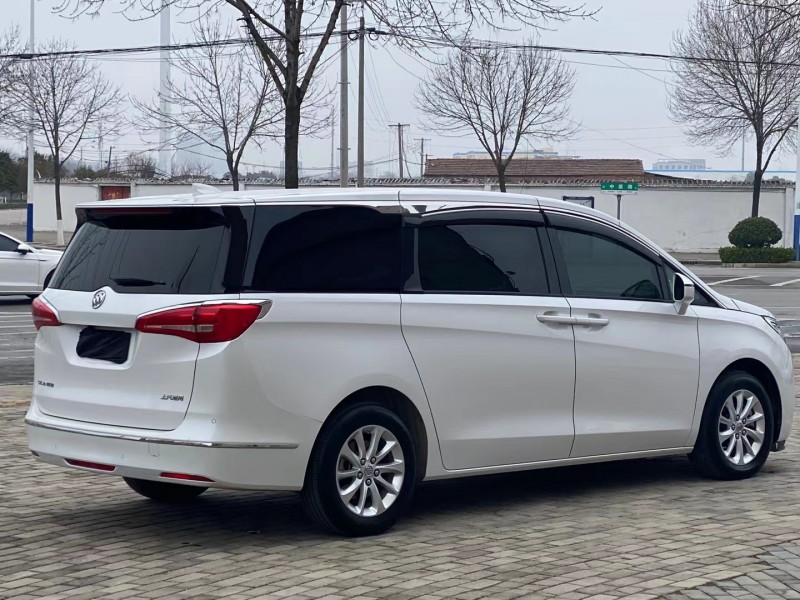 郑州18年别克GL84