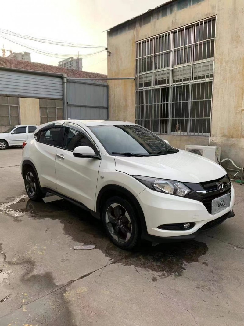 潍坊16年本田缤智3