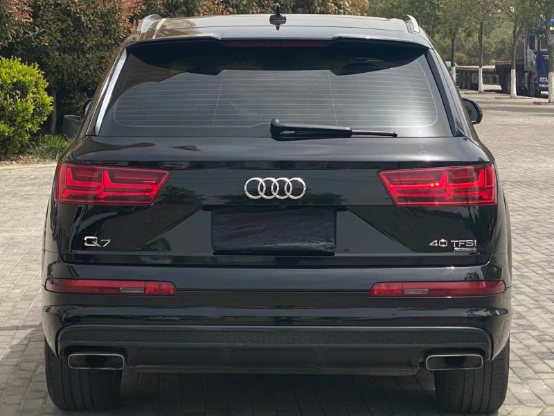 郑州17年奥迪Q75