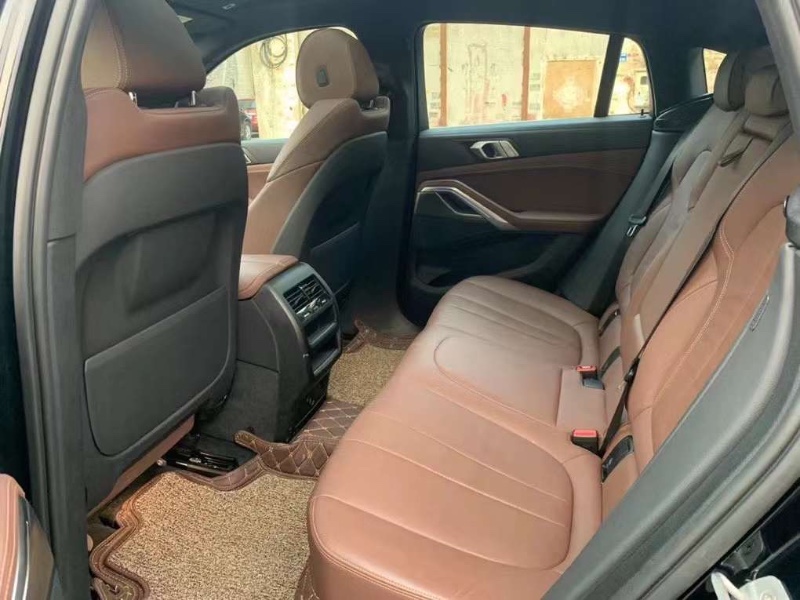 中山20年宝马X61