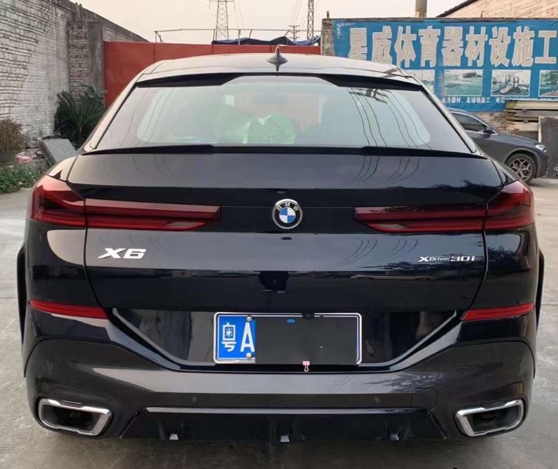 中山20年宝马X63