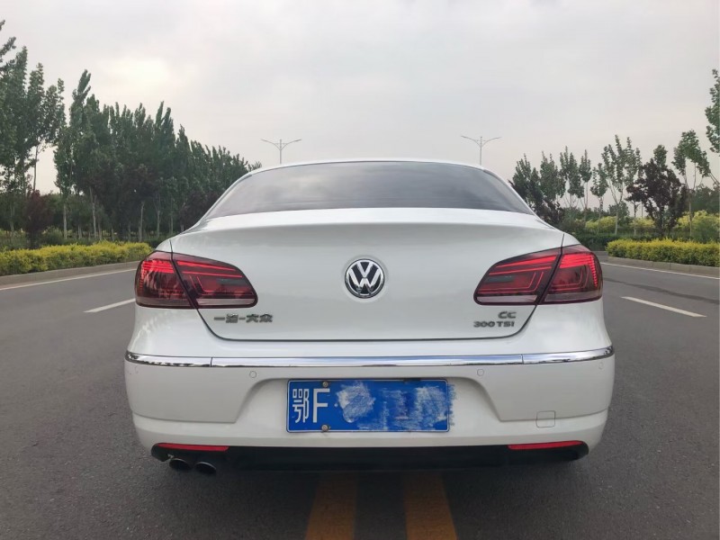 邢台17年大众CC2