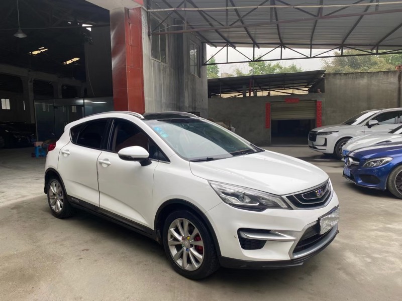 成都17年吉利帝豪GS6