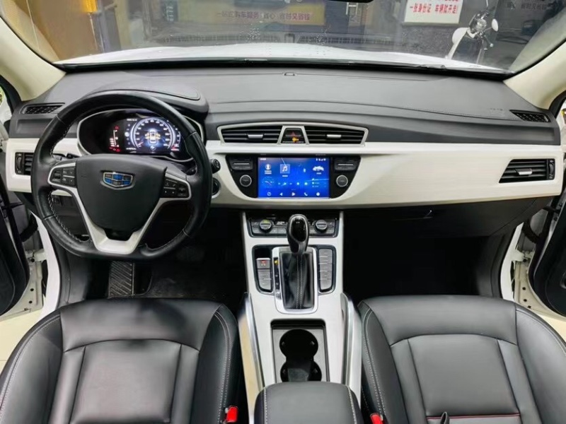 东莞18年吉利博越8