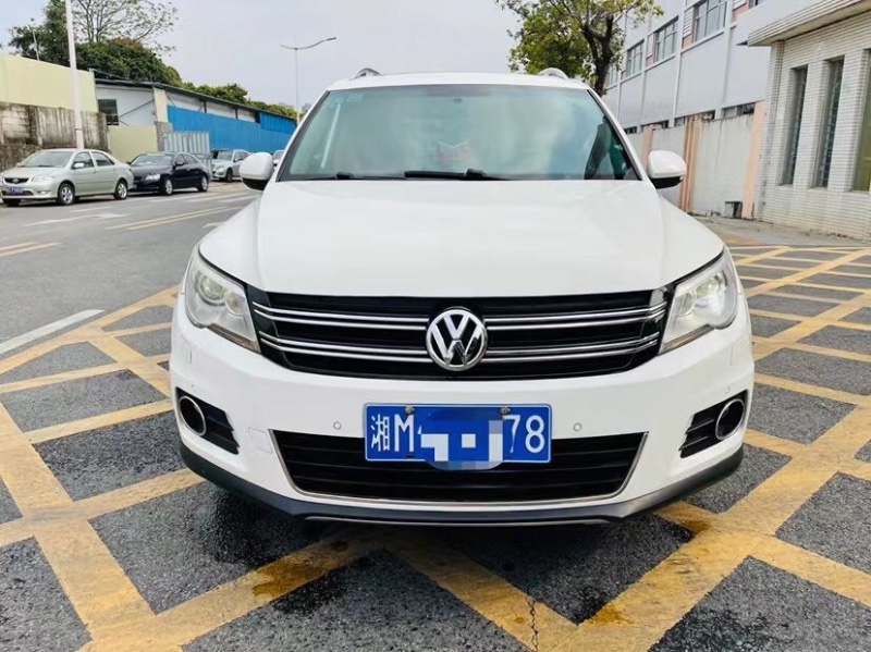 东莞12年大众途观1