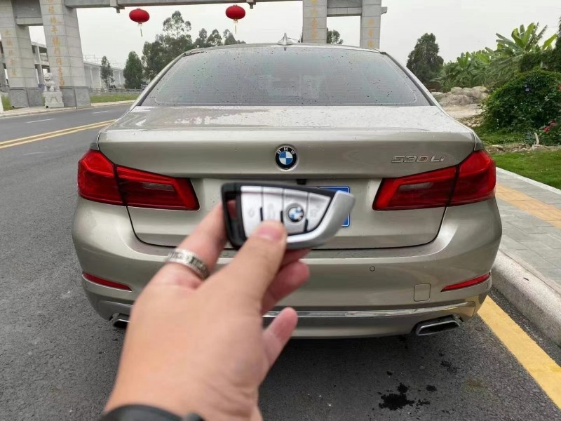 广州18年宝马5系5