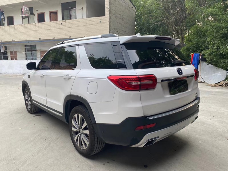 成都17年长安汽车CS953