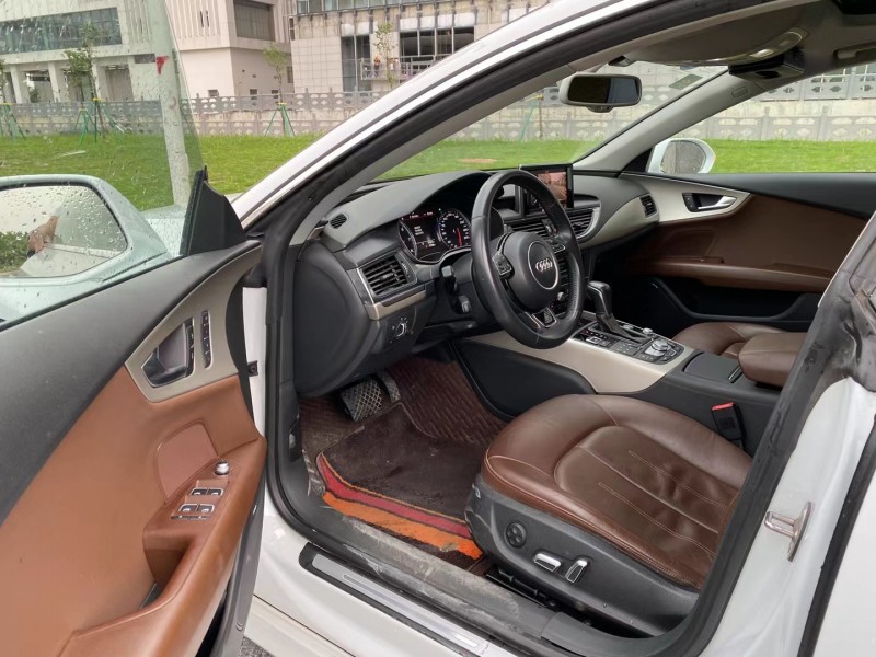 广州18年奥迪A78