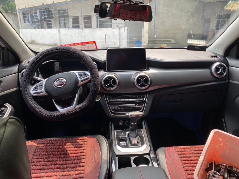 成都19年北汽制造越铃5