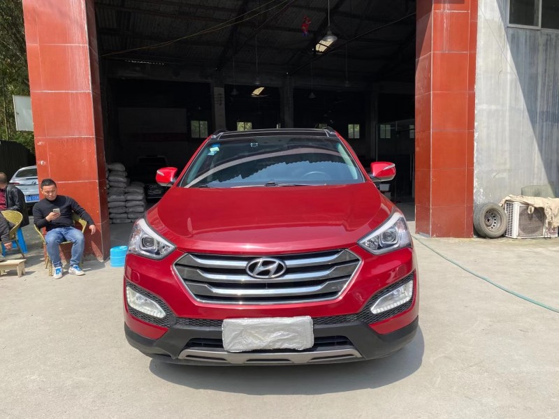 成都14年现代新胜达1