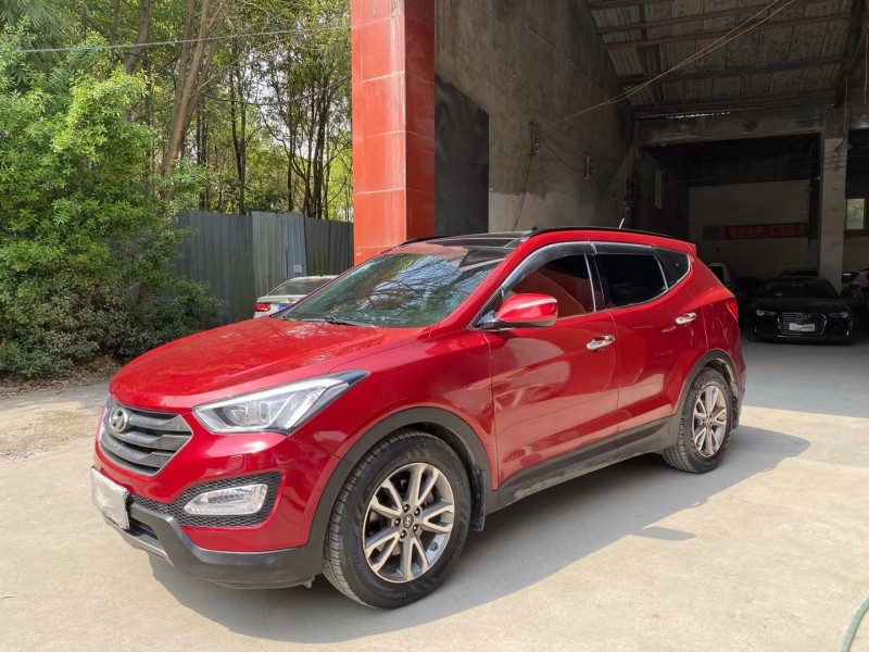 成都14年现代新胜达2