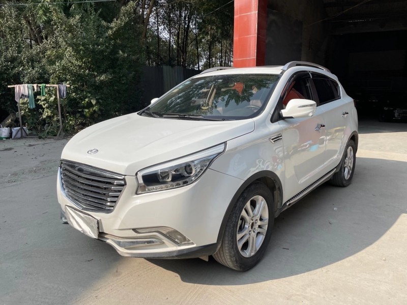 成都16年华泰圣达菲2