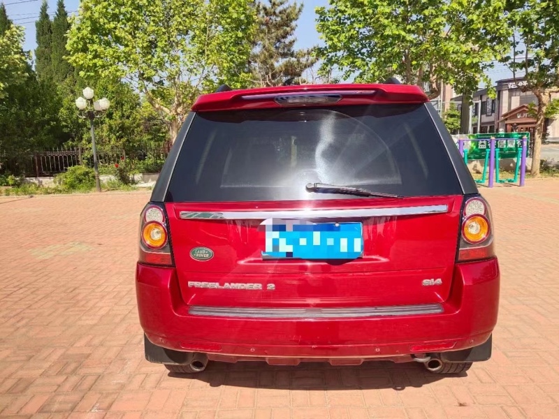 青岛14年路虎发现23