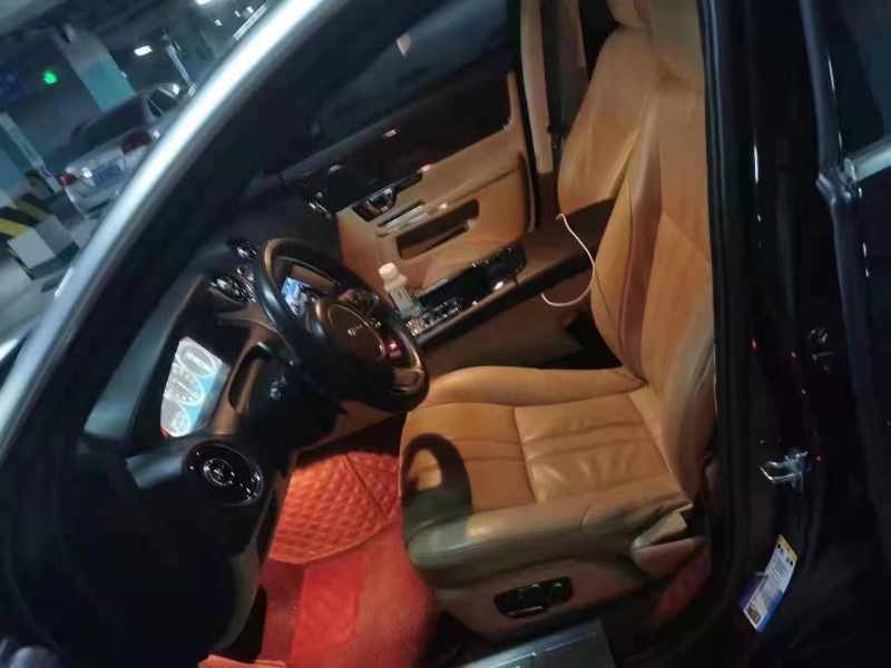 成都14年捷豹XJ8