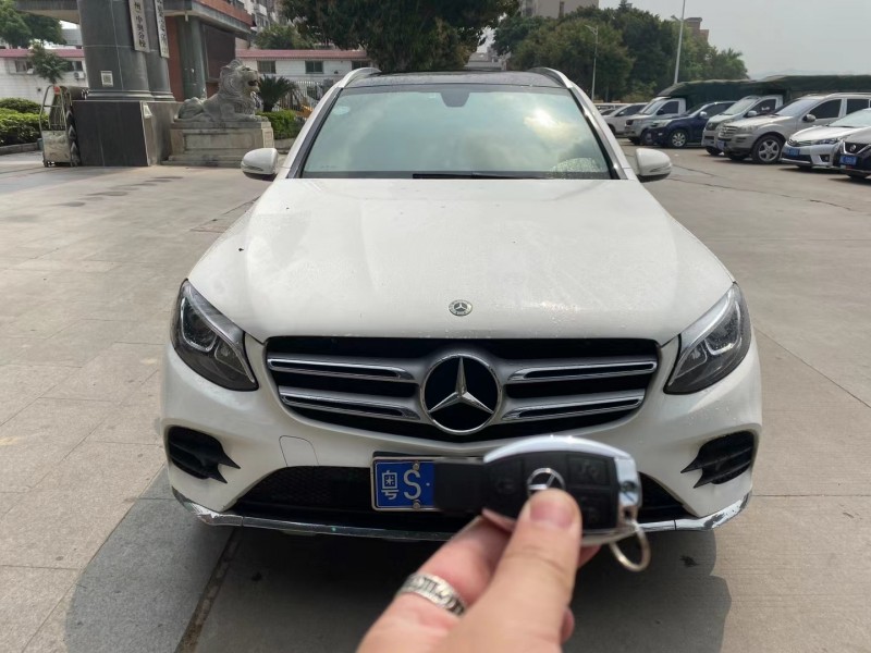 广州18年奔驰GLC1