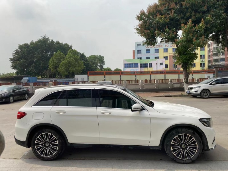 广州18年奔驰GLC4