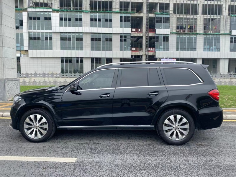 广州18年奔驰GLS4