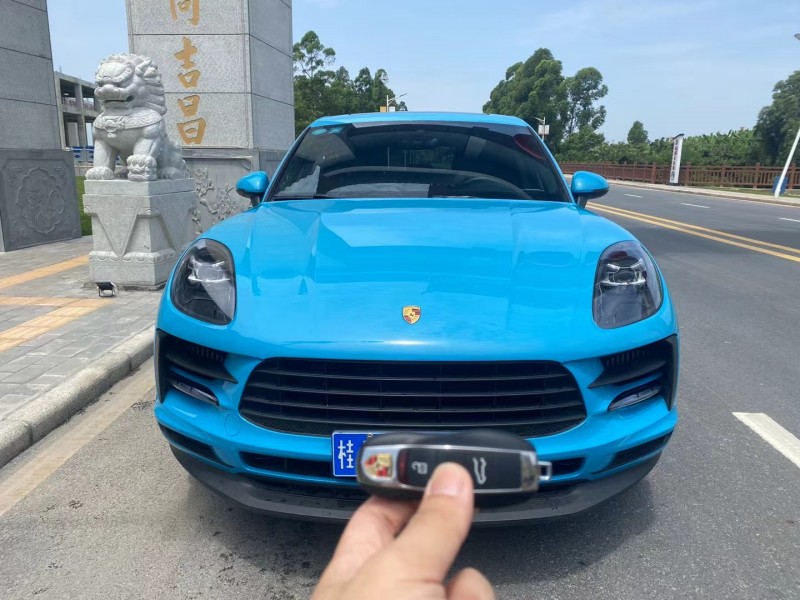 广州20年保时捷Macan8