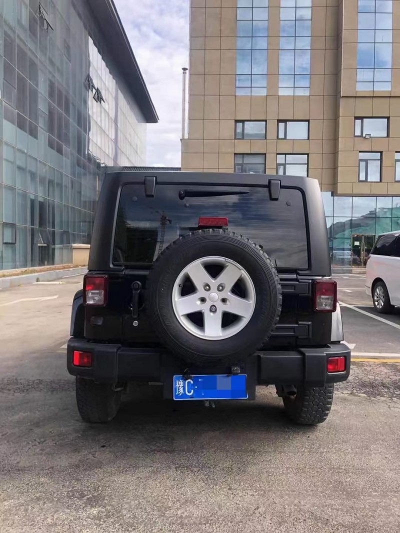 邢臺14年Jeep牧馬人2