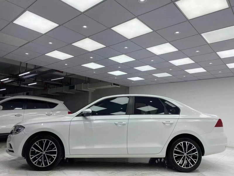 成都20年大众宝来3