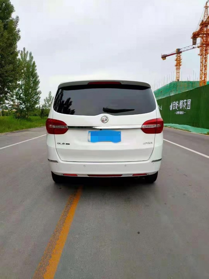 邢台19年别克GL88