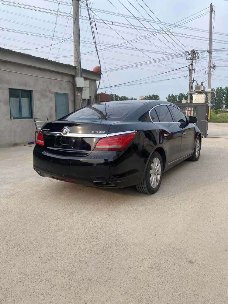 徐州15年别克君越8