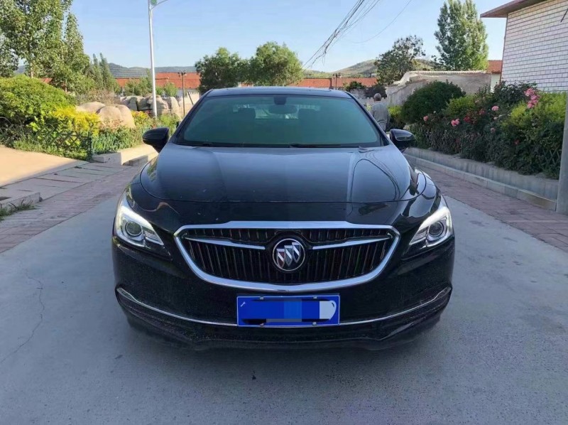 泰安17年别克君越6