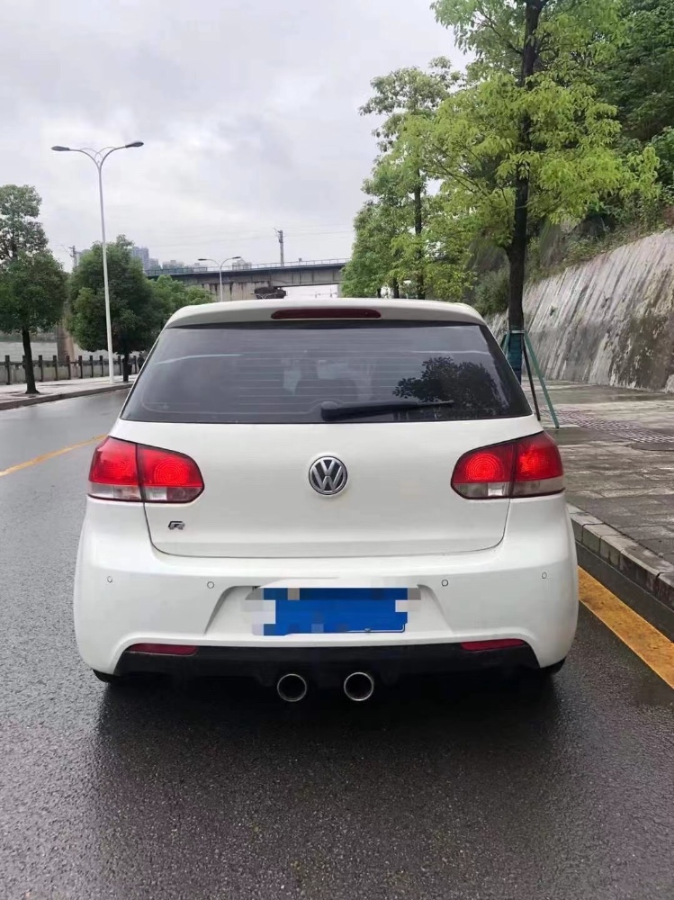 成都13年大众高尔夫2