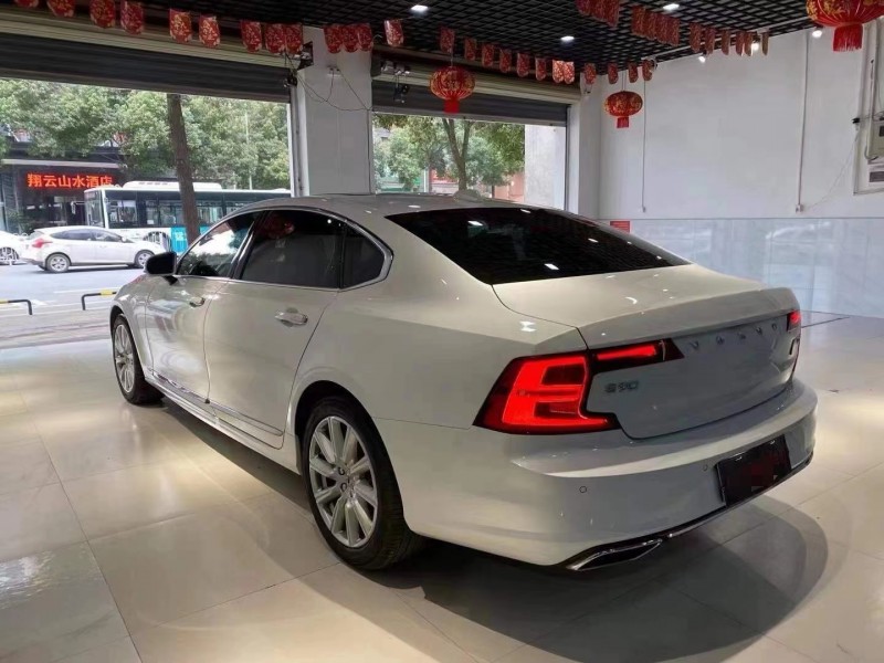 長沙20年沃爾沃S905