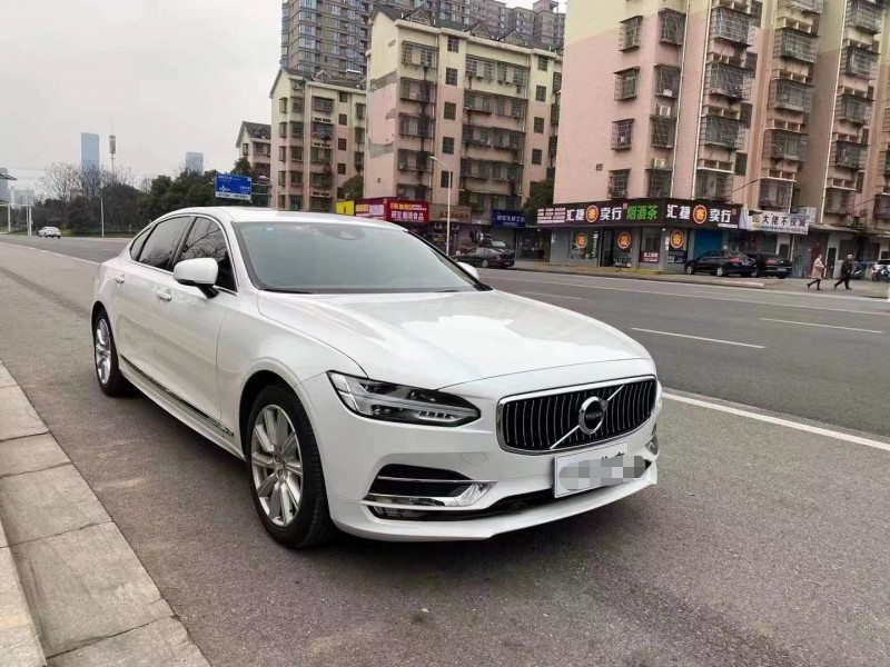 長沙20年沃爾沃S907