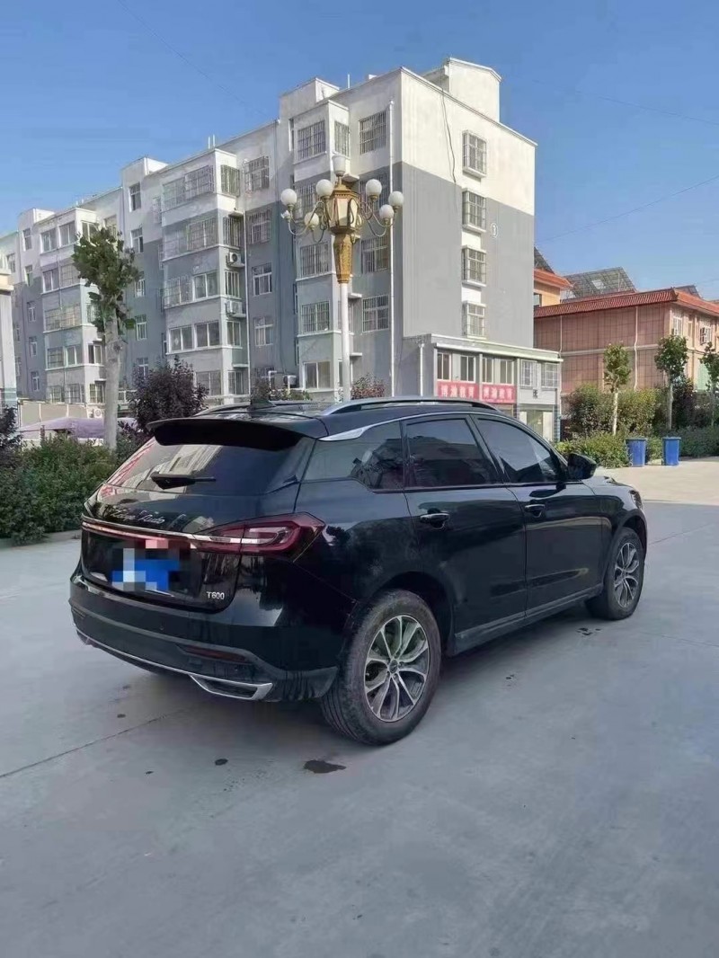 泰安19年众泰T6007