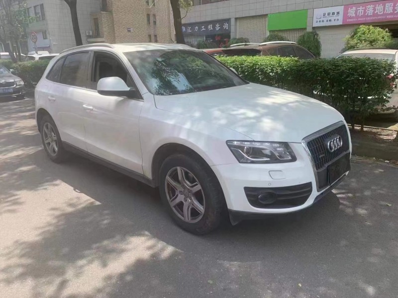 舟山13年奧迪Q52