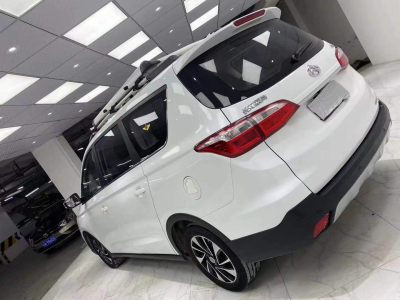 成都17年长安汽车欧尚8