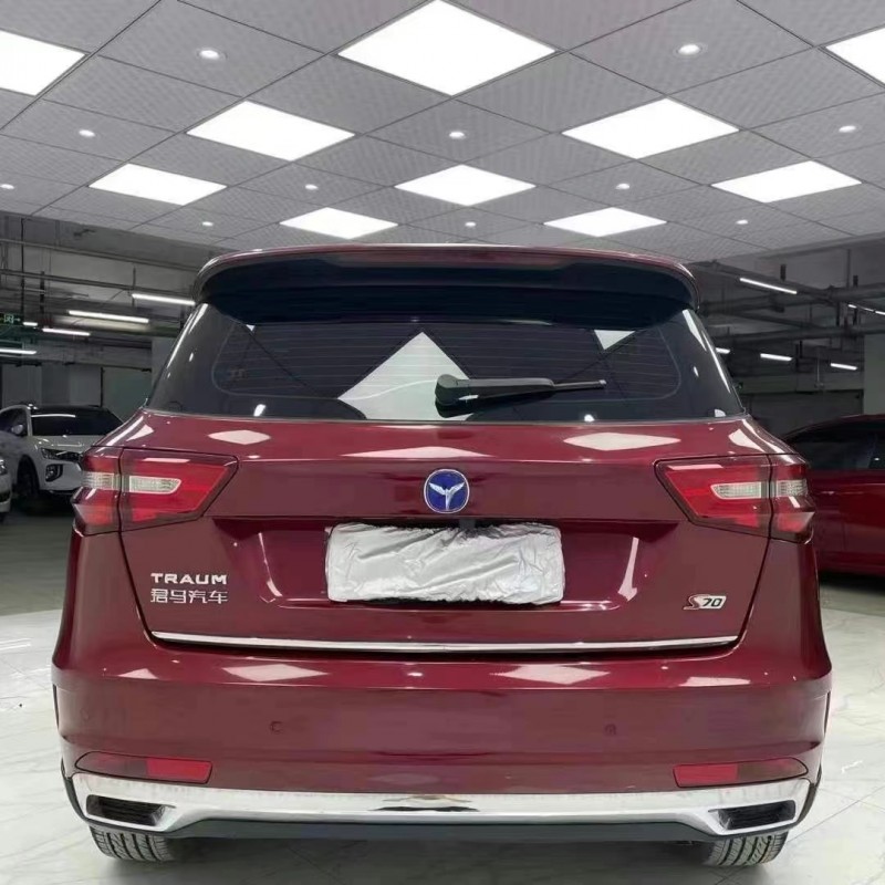 成都19年君马汽车S709