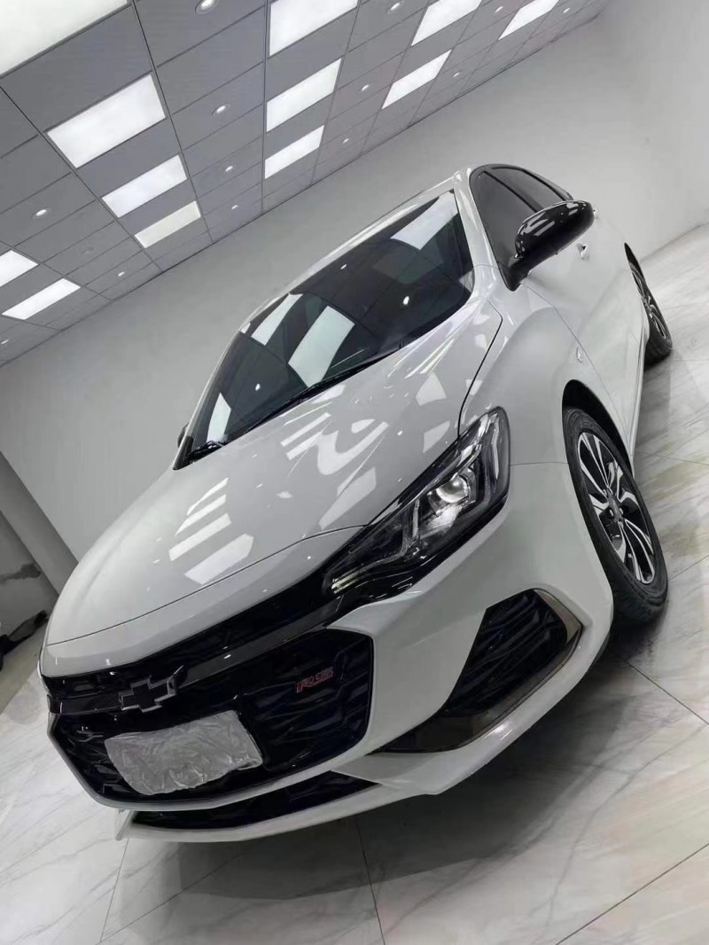 成都20年雪佛兰科鲁泽2