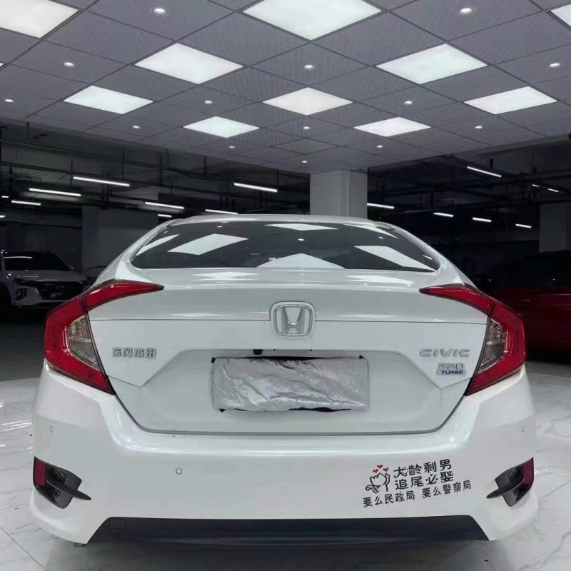 成都19年本田思域9