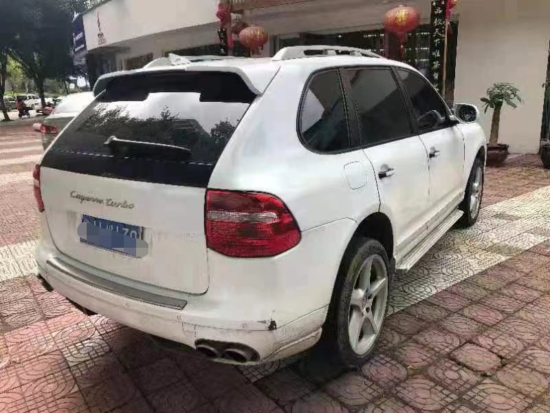金華08年保時捷卡宴2