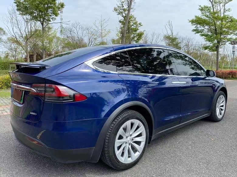 鹽城18年特斯拉MODEL X5