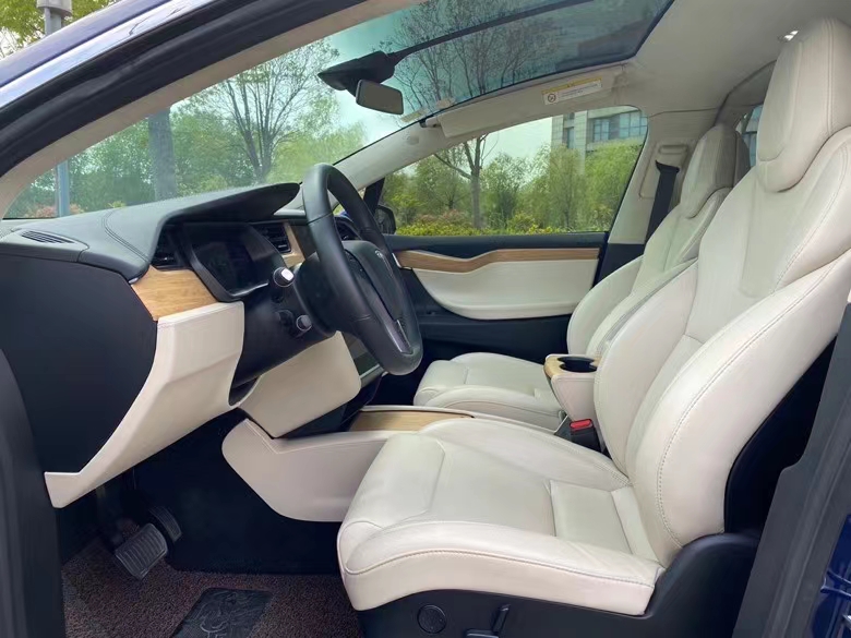鹽城18年特斯拉MODEL X2