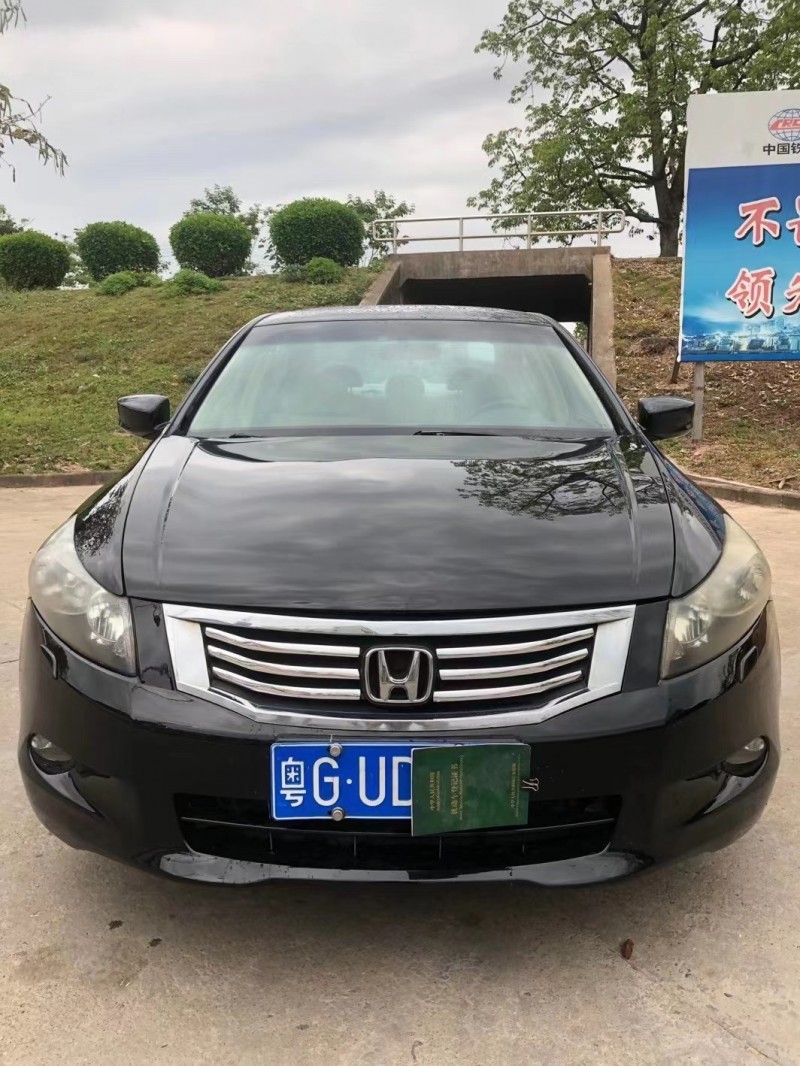 江门08年本田雅阁1