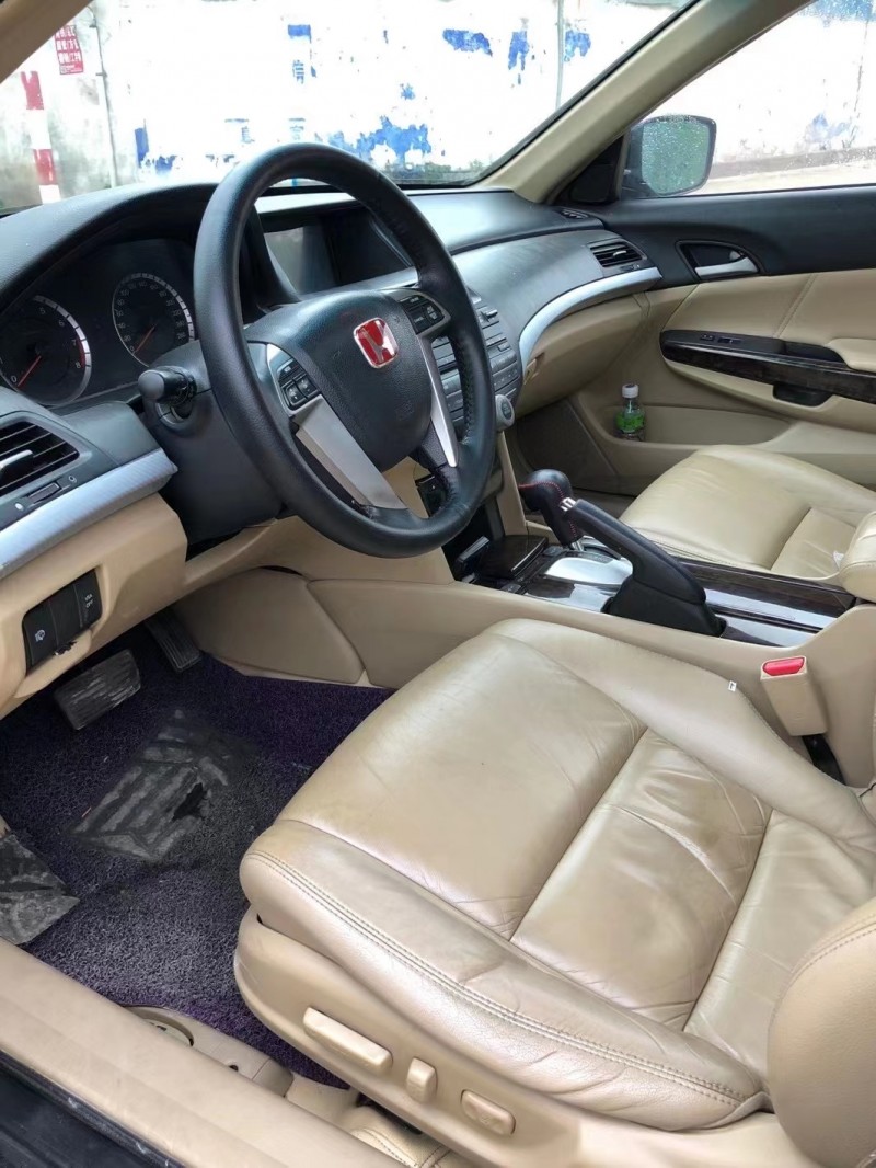 江门08年本田雅阁4