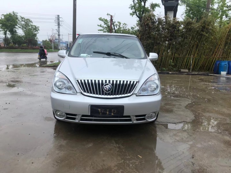 徐州15年别克GL81