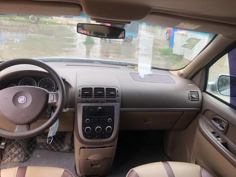 徐州15年别克GL84