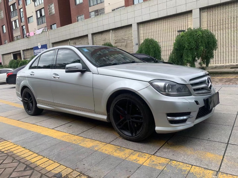 寧波14年奔馳C2